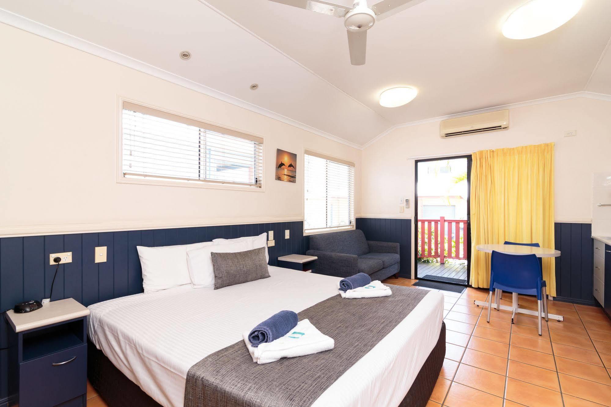 Maroochydore Cabins Hotel Exterior photo