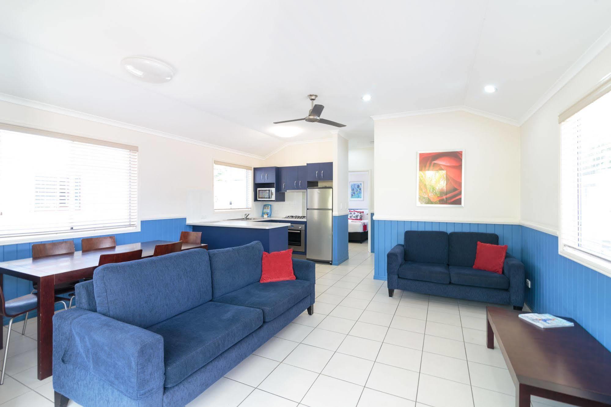 Maroochydore Cabins Hotel Exterior photo