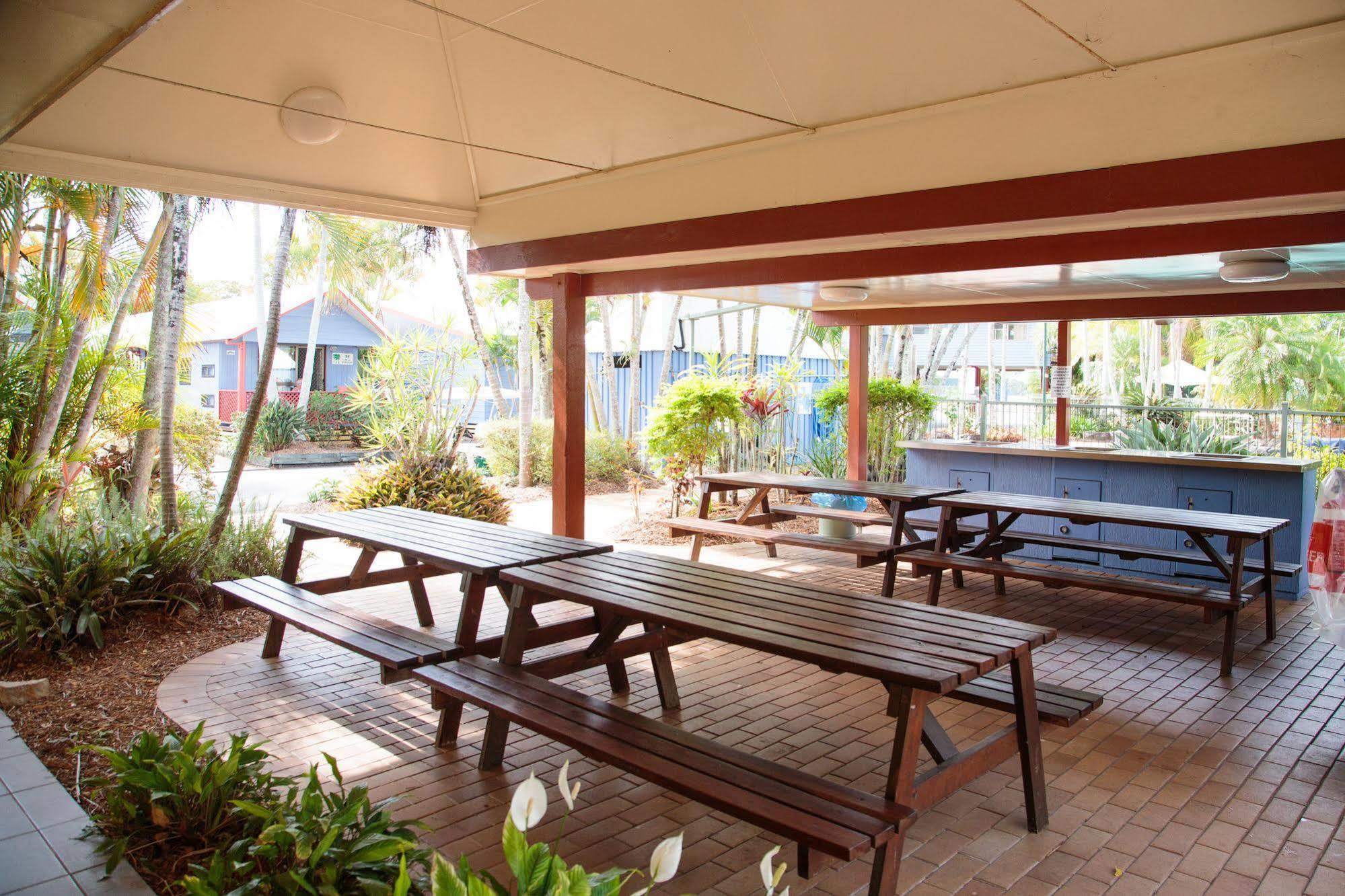 Maroochydore Cabins Hotel Exterior photo